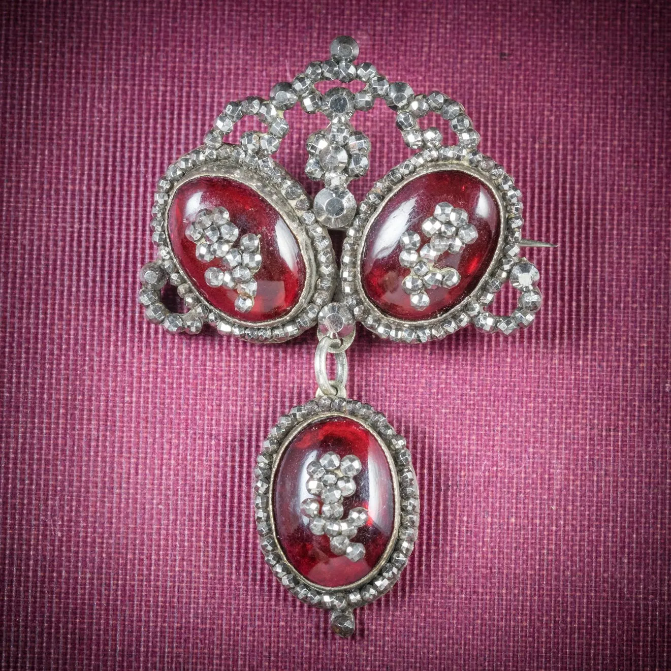 Antique Georgian Cabochon Garnet Brooch Silver Circa 1700