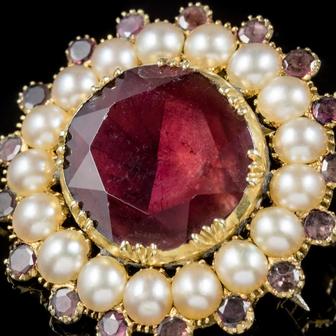 Antique Georgian Flat Cut Garnet Pearl Pendant Brooch 18Ct Gold Circa 1800