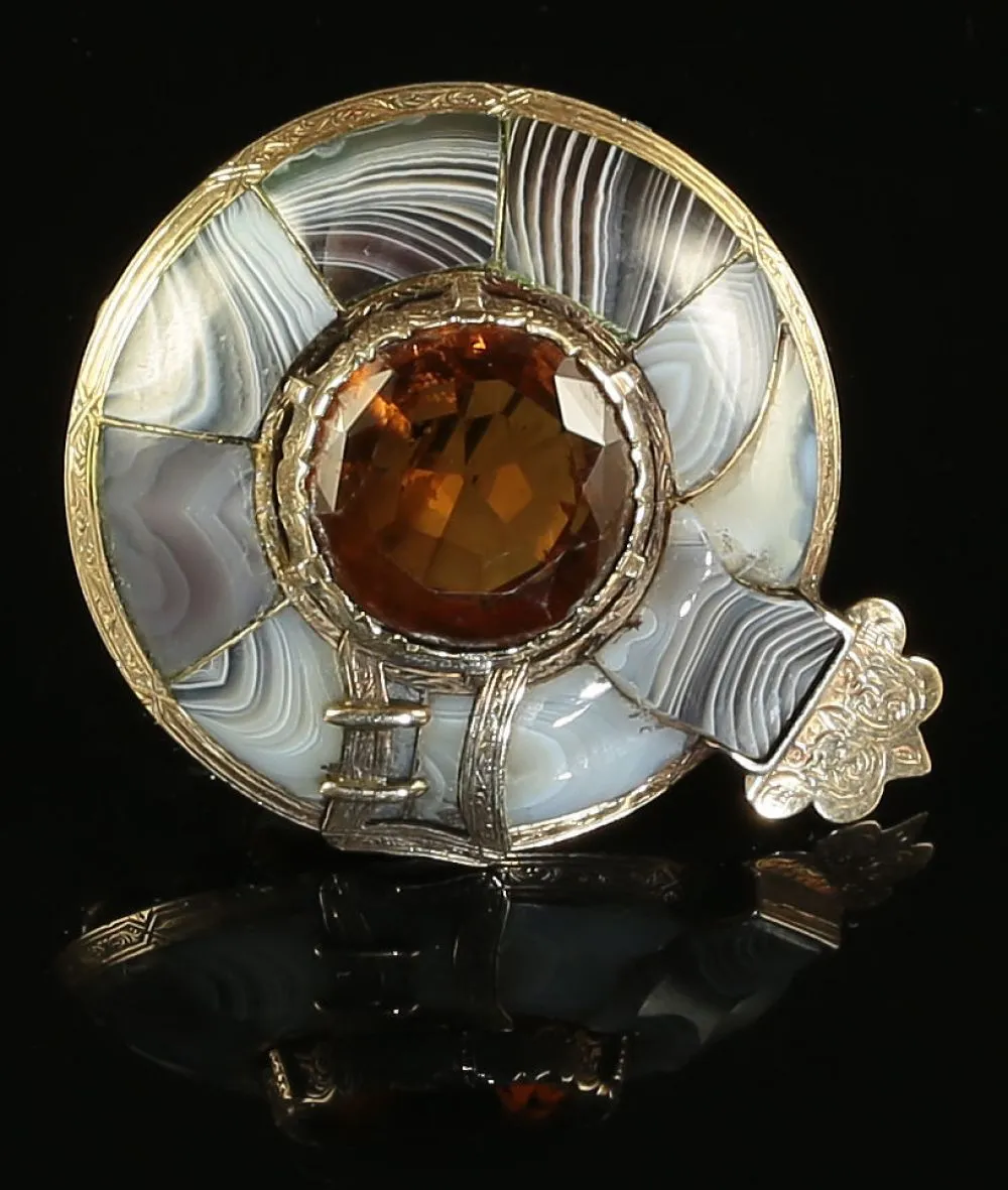 Antique Scottish Agate Gold Brooch - Circa 1860