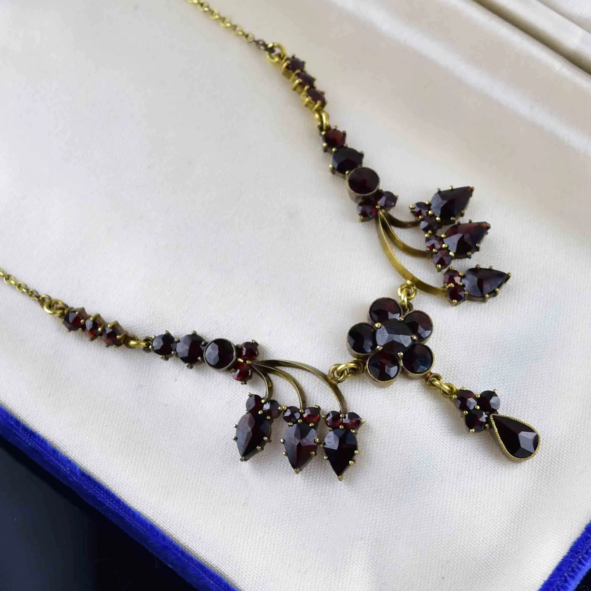 Antique Victorian Style Garnet Festoon Necklace