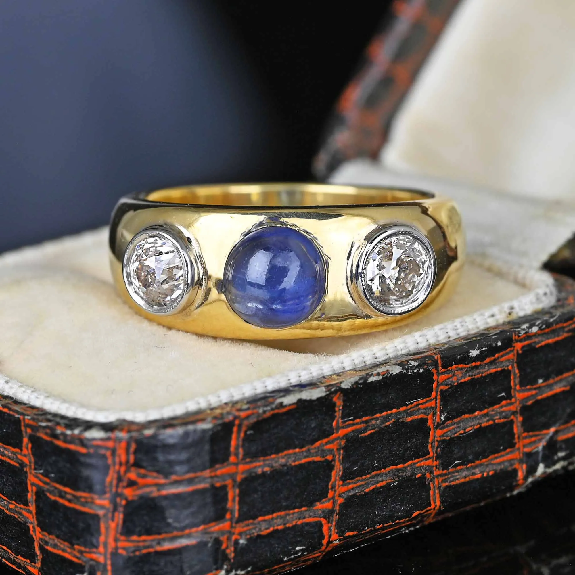 Art Deco 18K Gold Mine Cut Diamond Cabochon Sapphire Ring Band