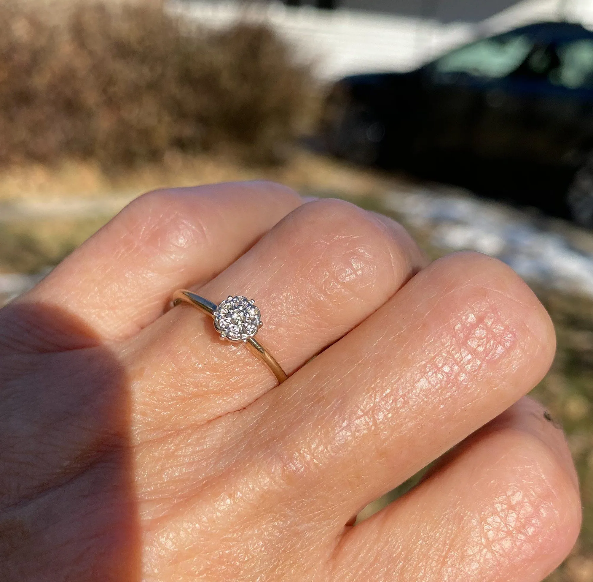 Art Deco Diamond Daisy Gold Engagement Ring