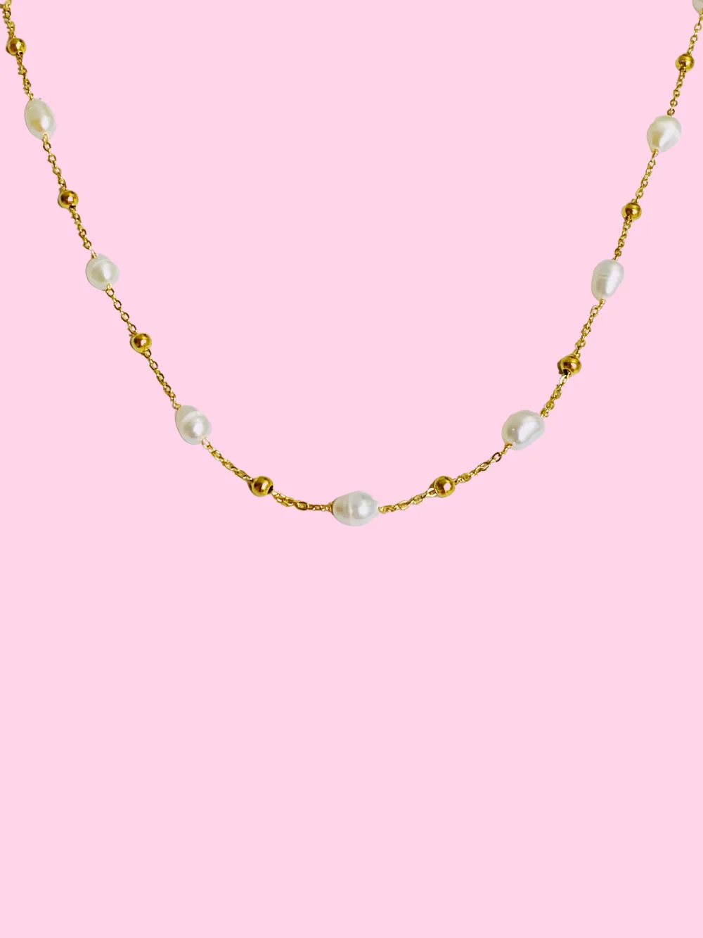 Ashley Freshwater Pearl Necklace