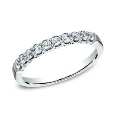 Benchmark 2.5mm 10 Ideal Diamonds Ladies Band