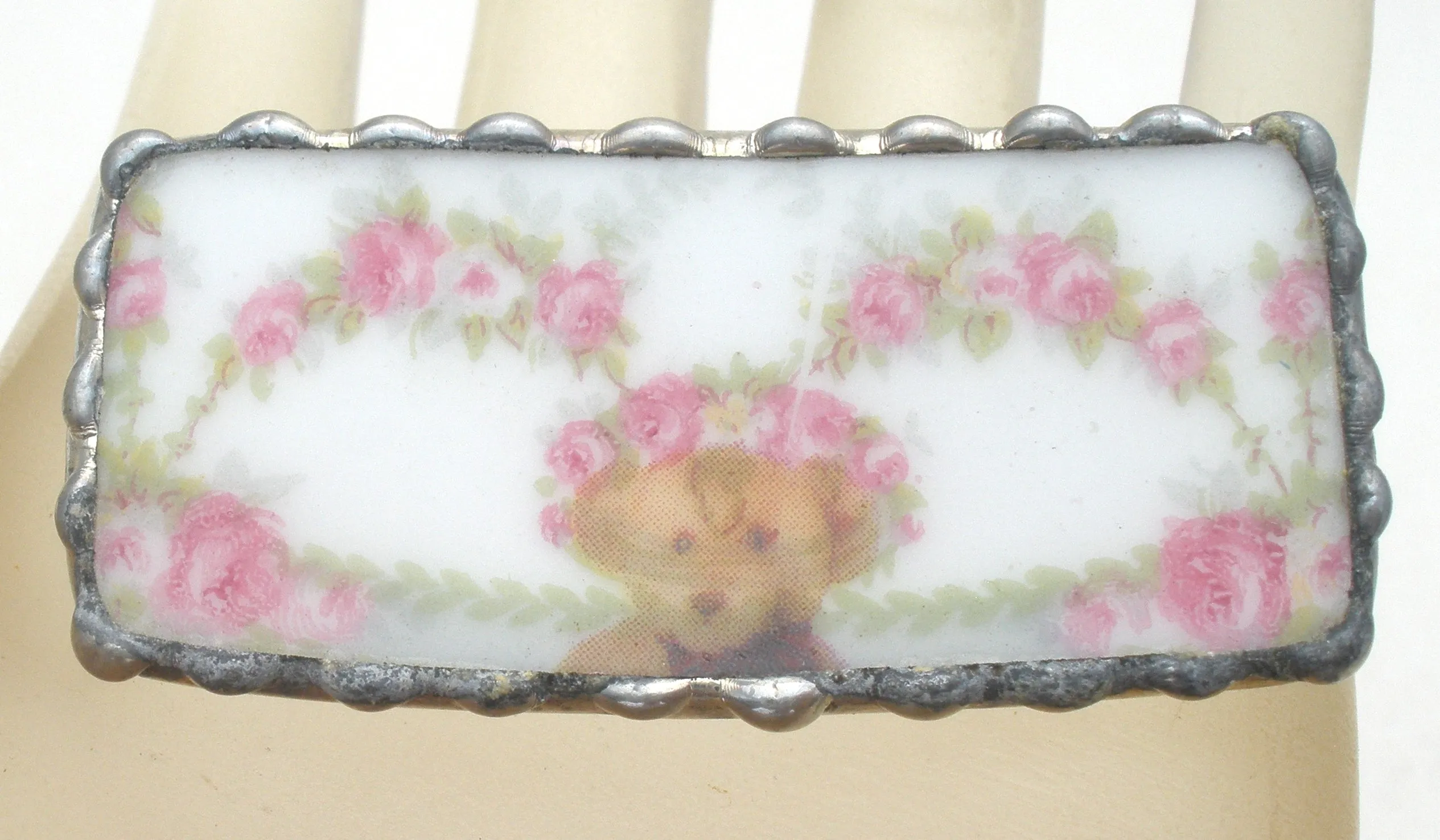 Broken China Jewelry Bear & Roses Brooch Pin