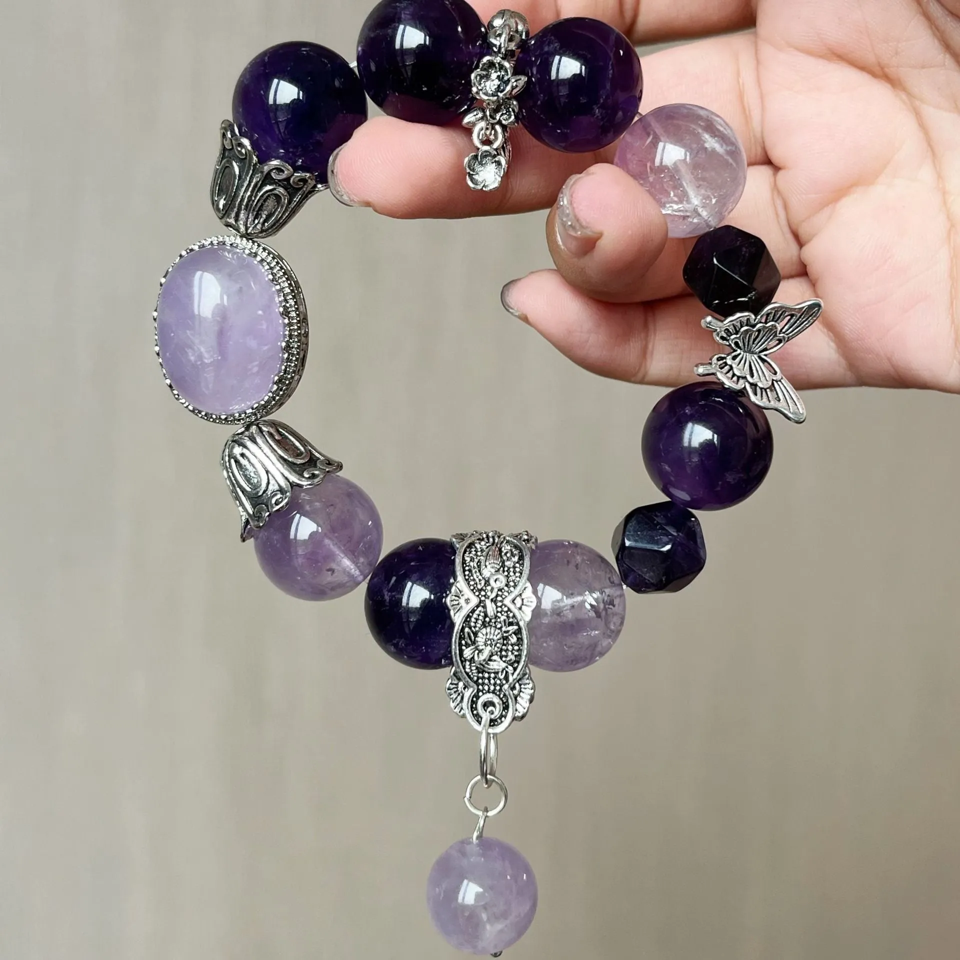 Calmness - Amethyst Bracelet