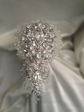 Crystal brooch bouquet