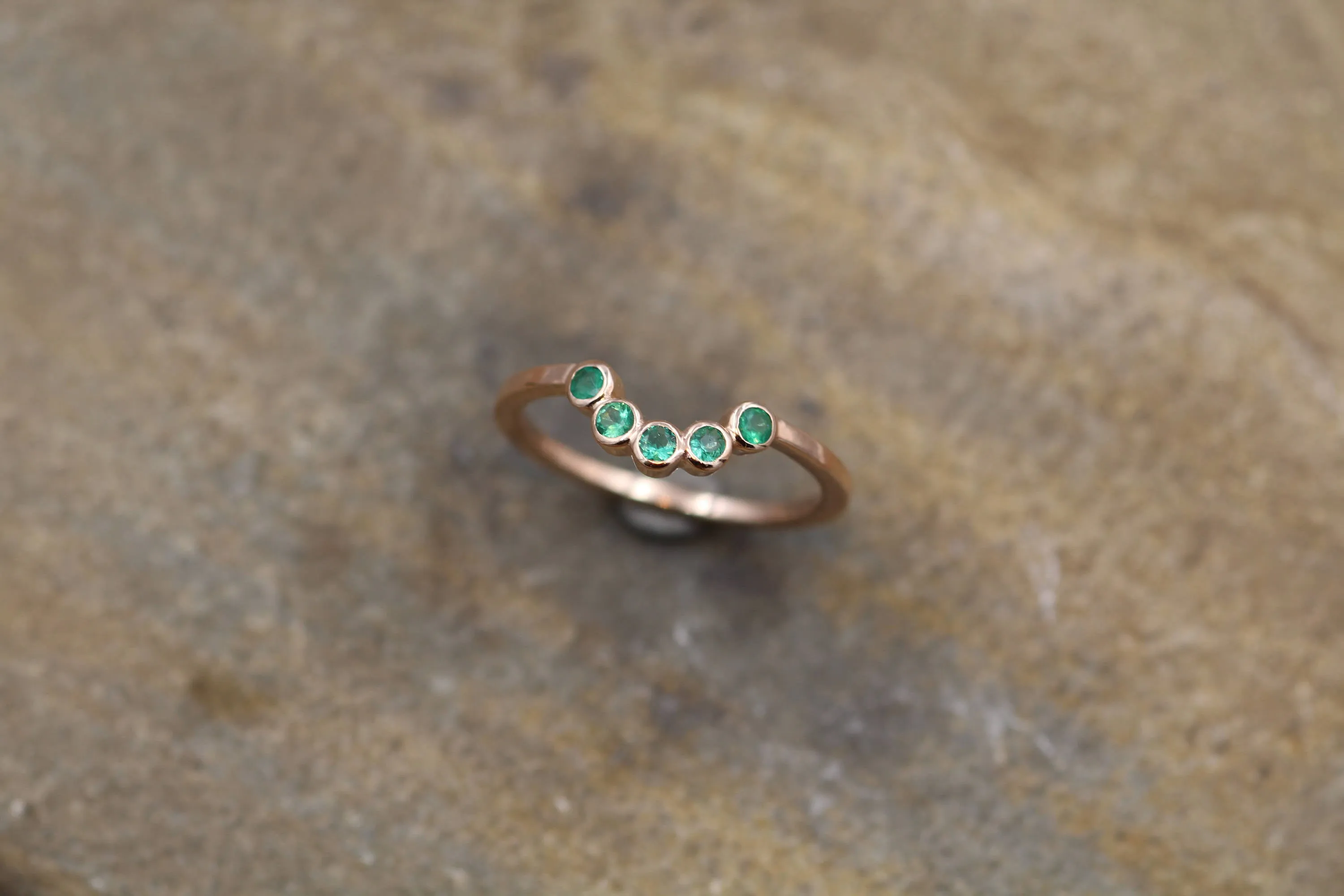 Emerald Half Moon Rose Gold Ring - Emerald Bezel Ring - Wraparound Ring