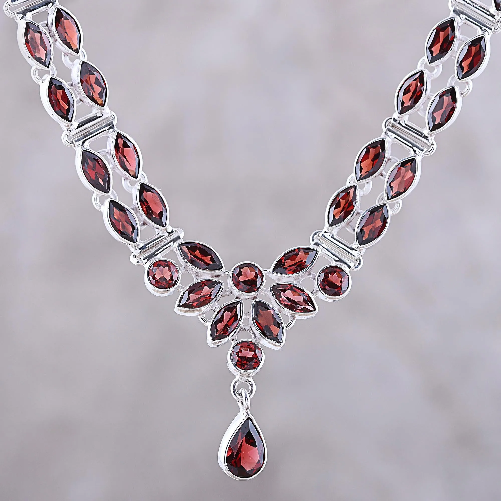 Evening in Delhi 17-Carat Garnet Pendant Necklace from India