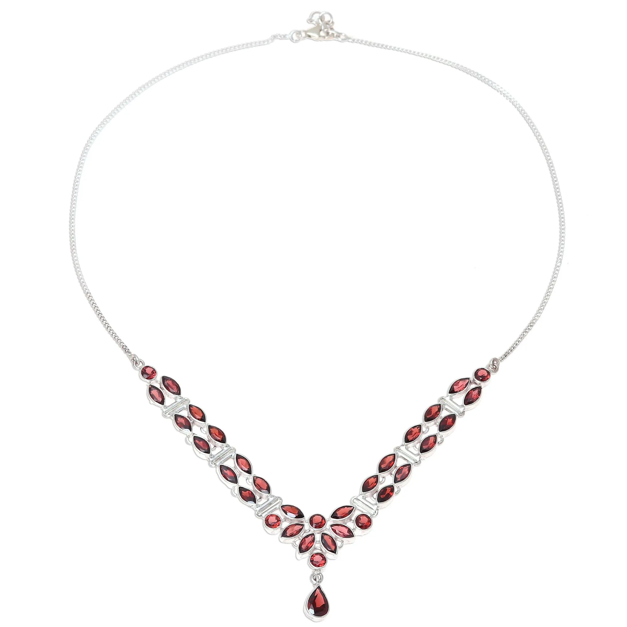 Evening in Delhi 17-Carat Garnet Pendant Necklace from India