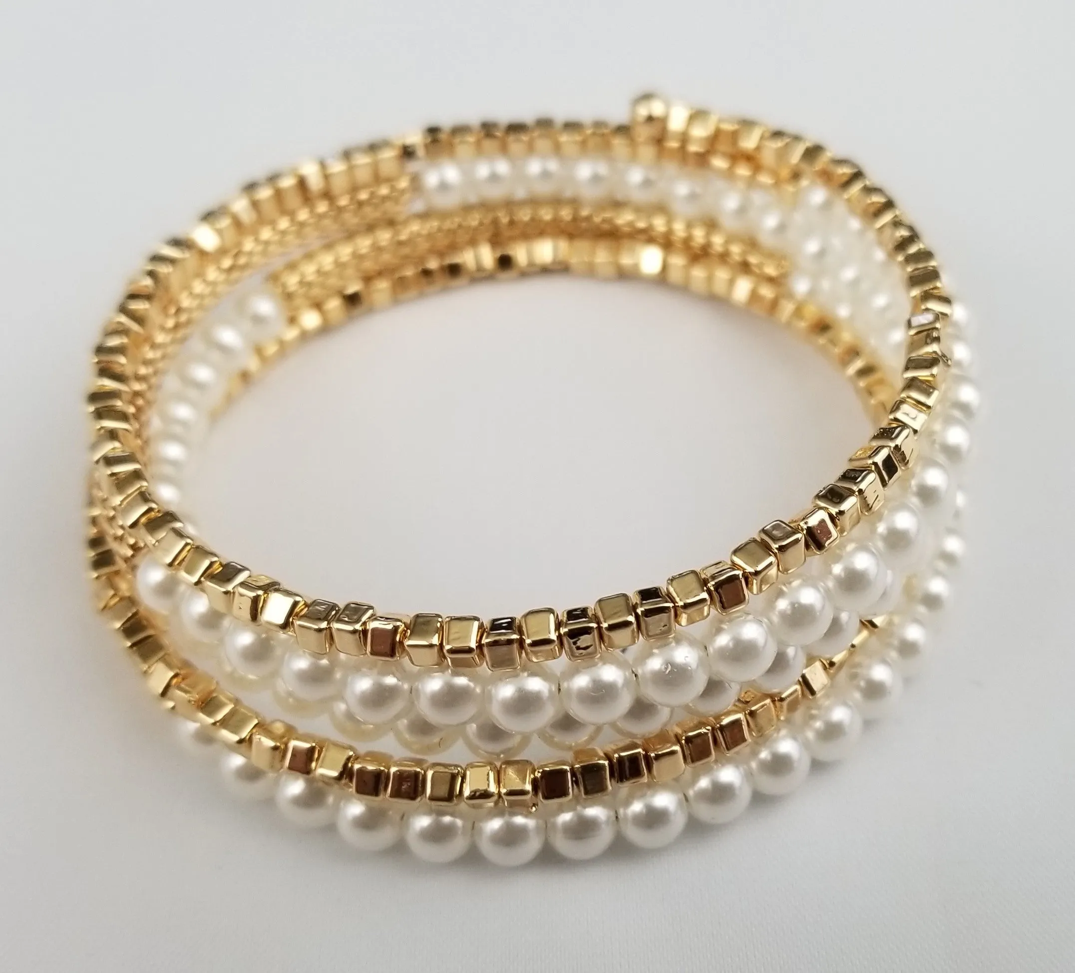 Faux pearl and beaded and box chain bracelet