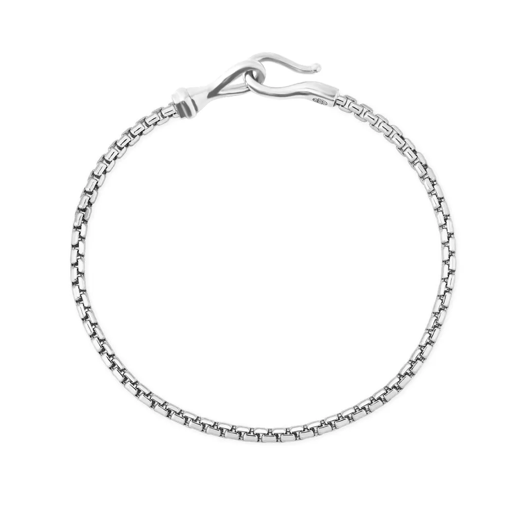 Fish Hook Box Chain Bracelet in Silver