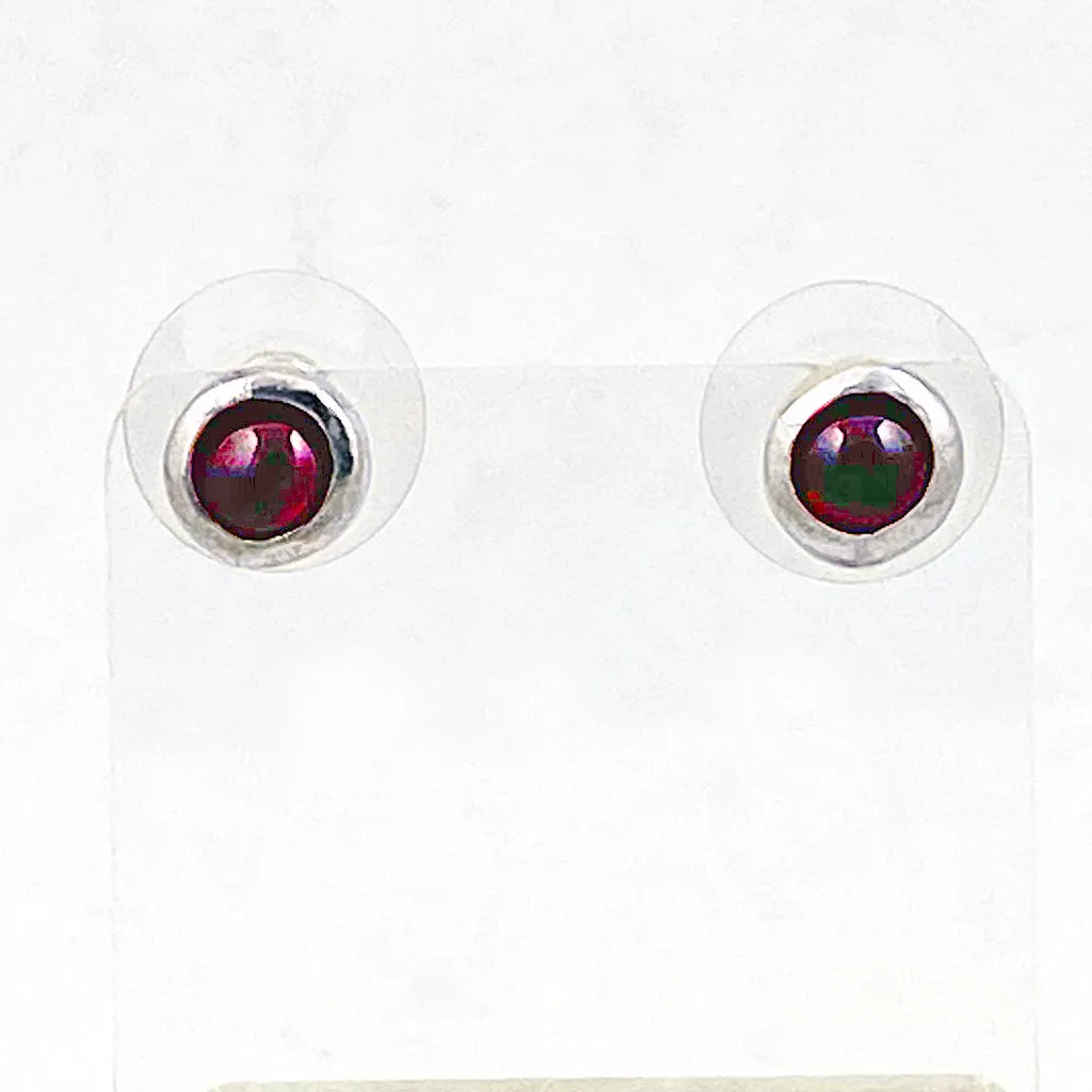 Garnet Post earrings