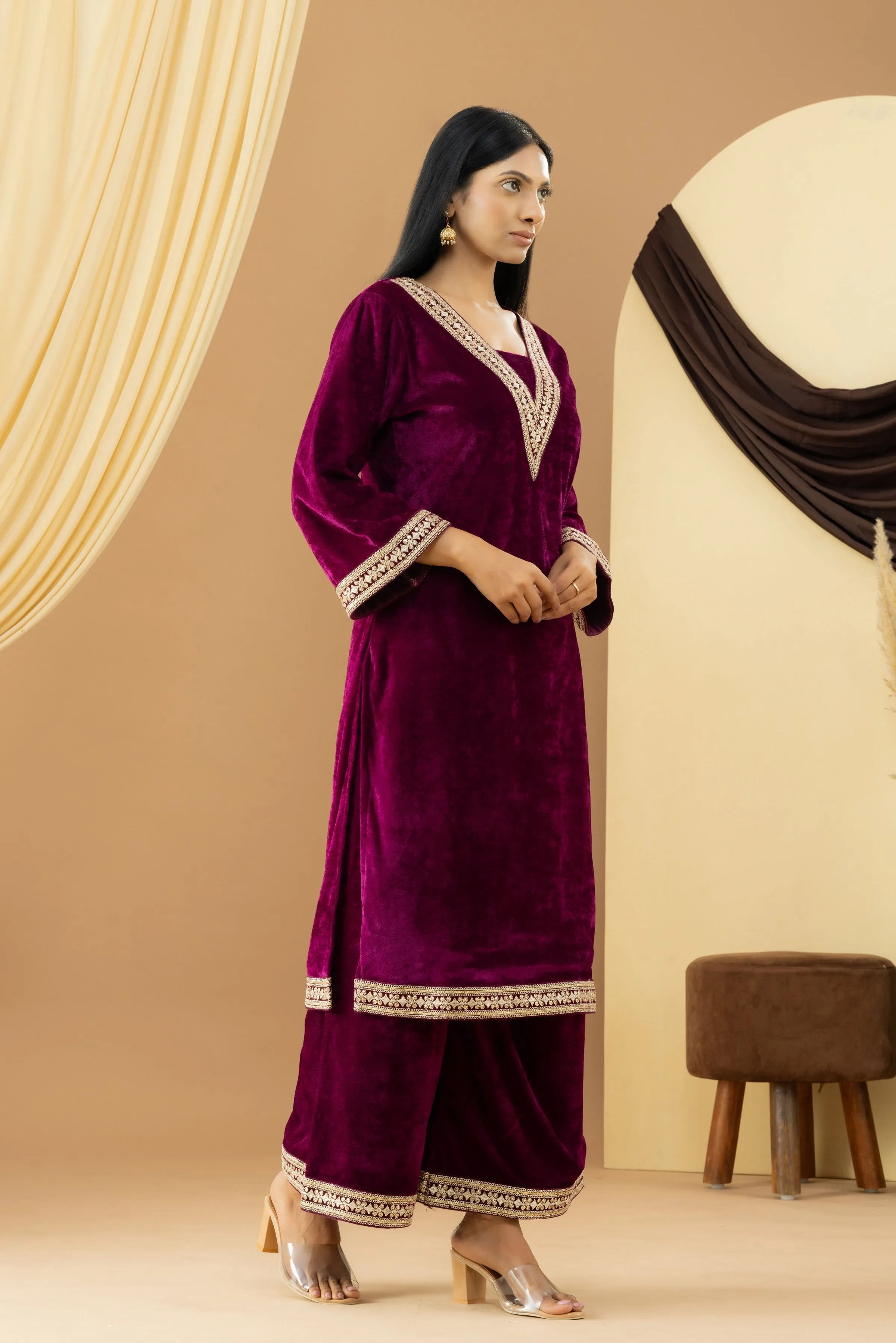 Harsingaar Garnet Wine Velvet Suit Set