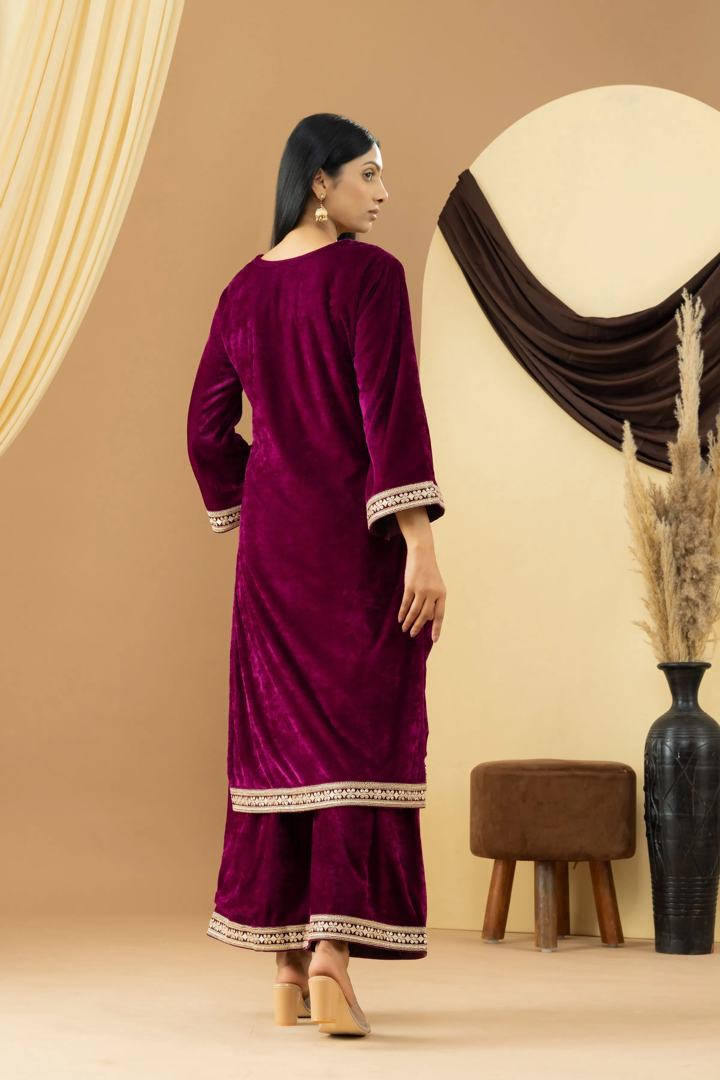 Harsingaar Garnet Wine Velvet Suit Set