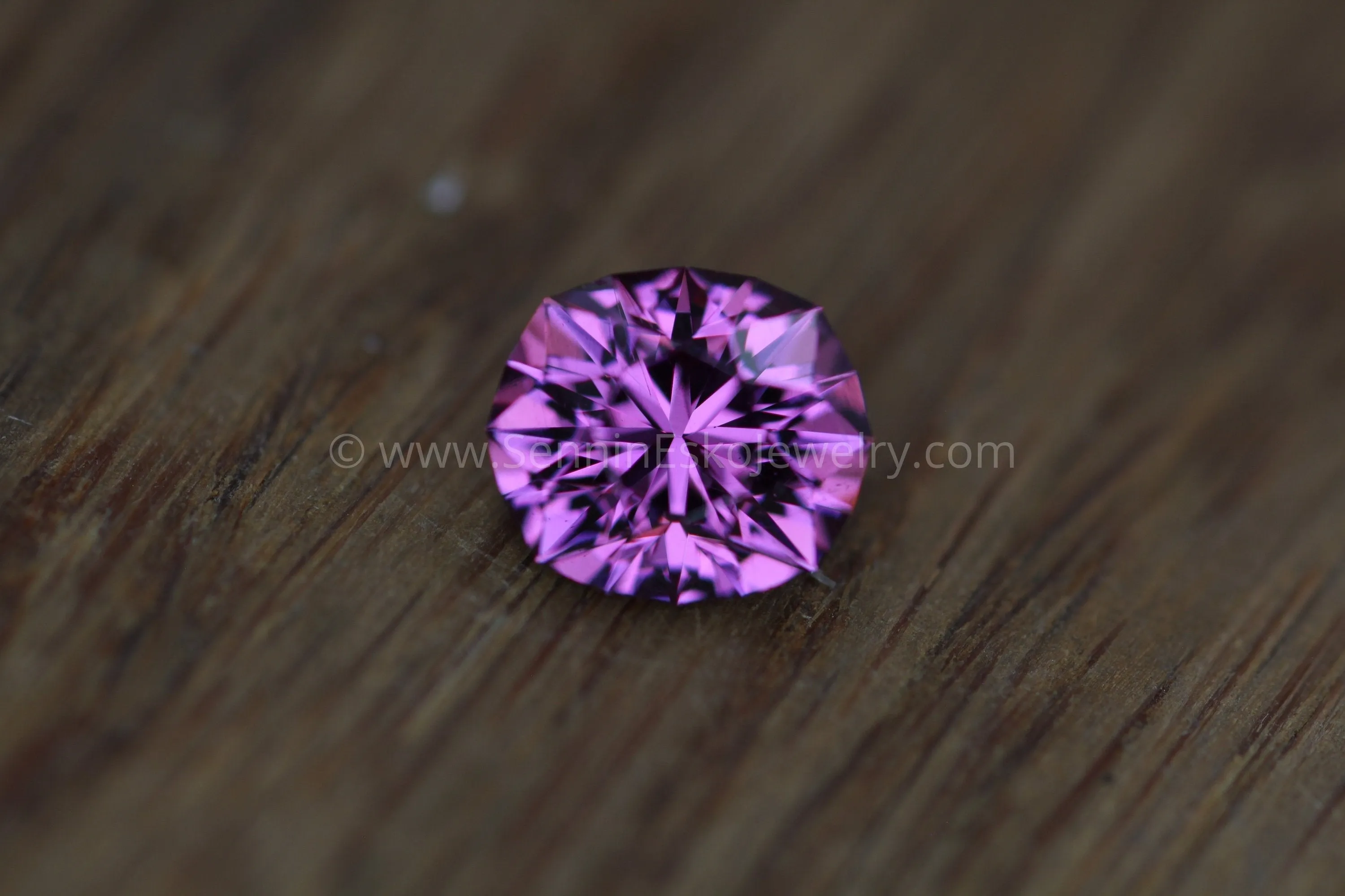 Mahenge Garnet 6.7x5.9mm, 1.27 carats - Precision Cut Garnet - Oval Garnet - Pink Garnet - Intense Garnet