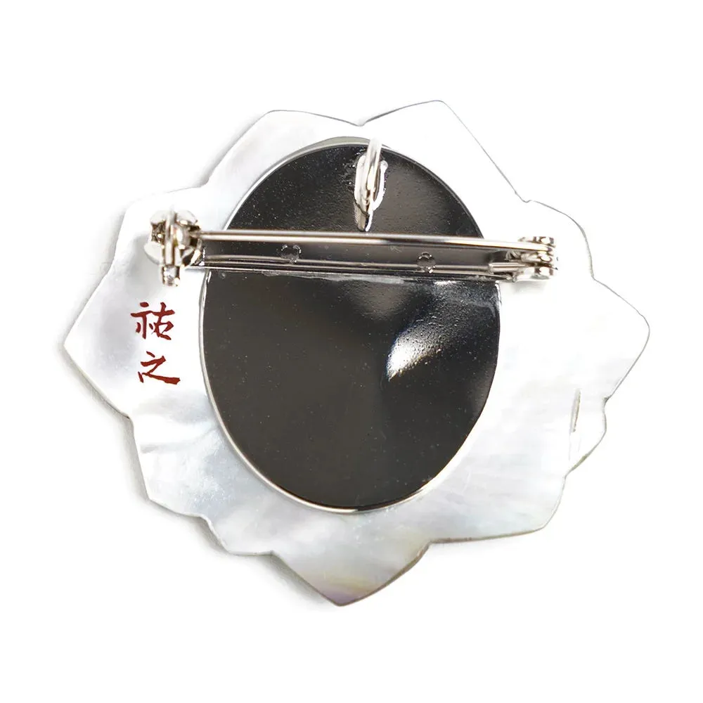 Maki-e Urushi Lacquer Brooch - Black Lip Oyster Pearl Shell / Autumn Leaves and Running Water -, Traditional Japanese Urushi Lacquer Jewelry