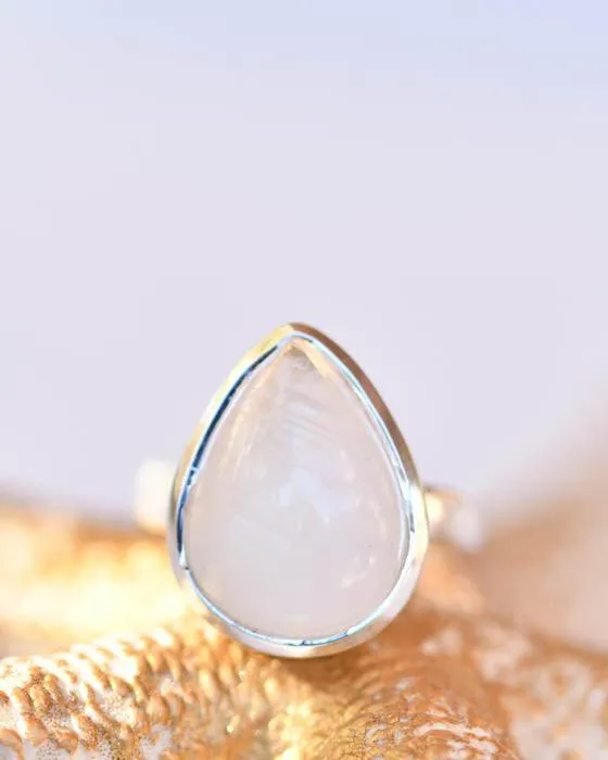 Moonstone Ring ~Sterling Silver 925 ~ MR219