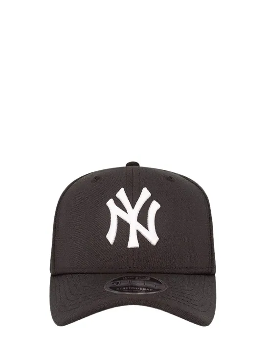 New Era   9FIFTY stretch snap Yankees hat 