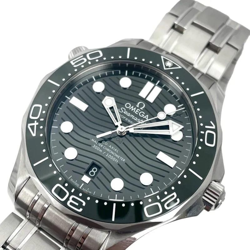 Omega Seamaster Diver 300 Co-Axial Master Chronometer 210.30.42.20.10.001 Green Watch Men's Used