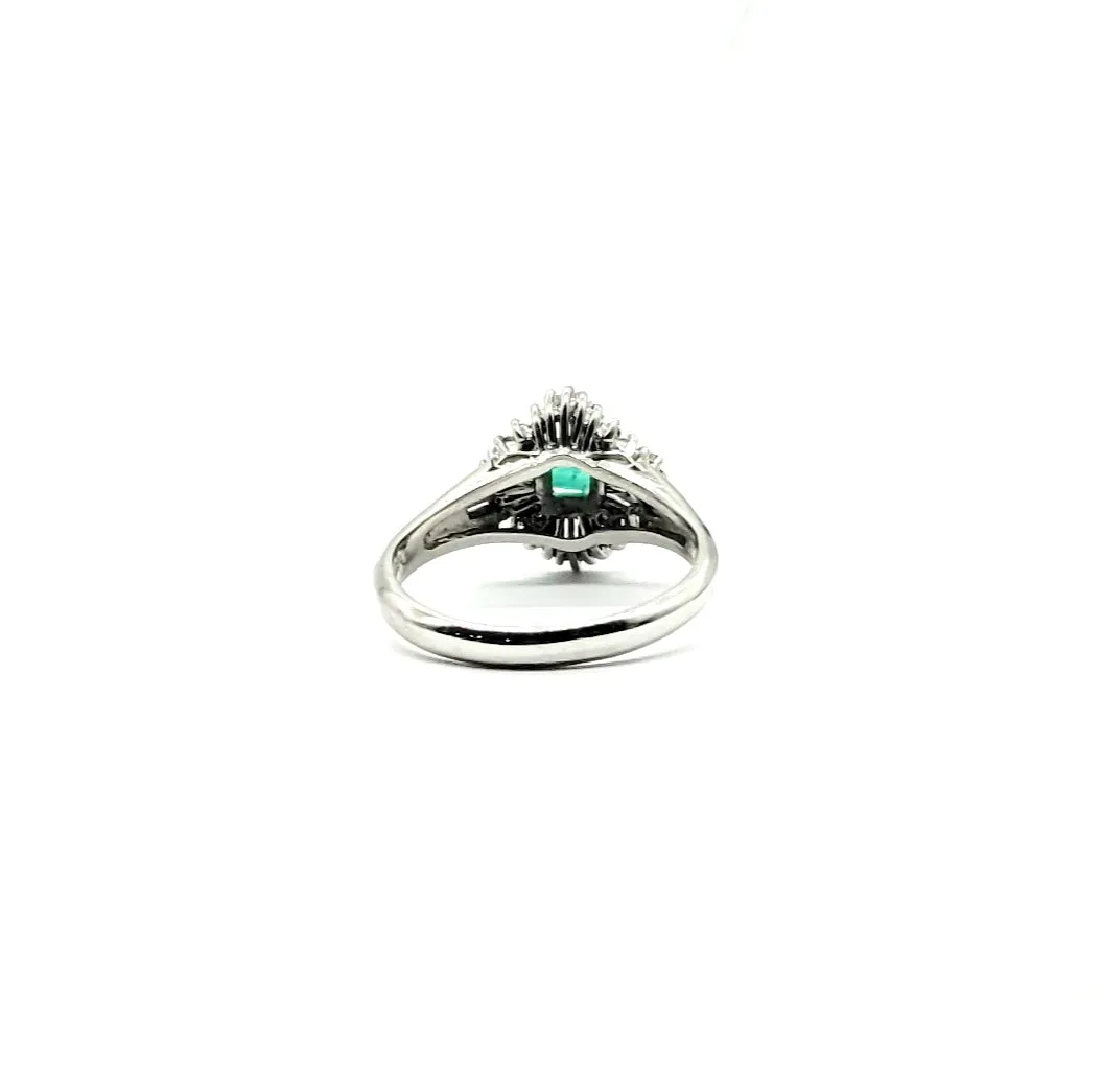 Platinum Dimond and Emerald Ballett Ring