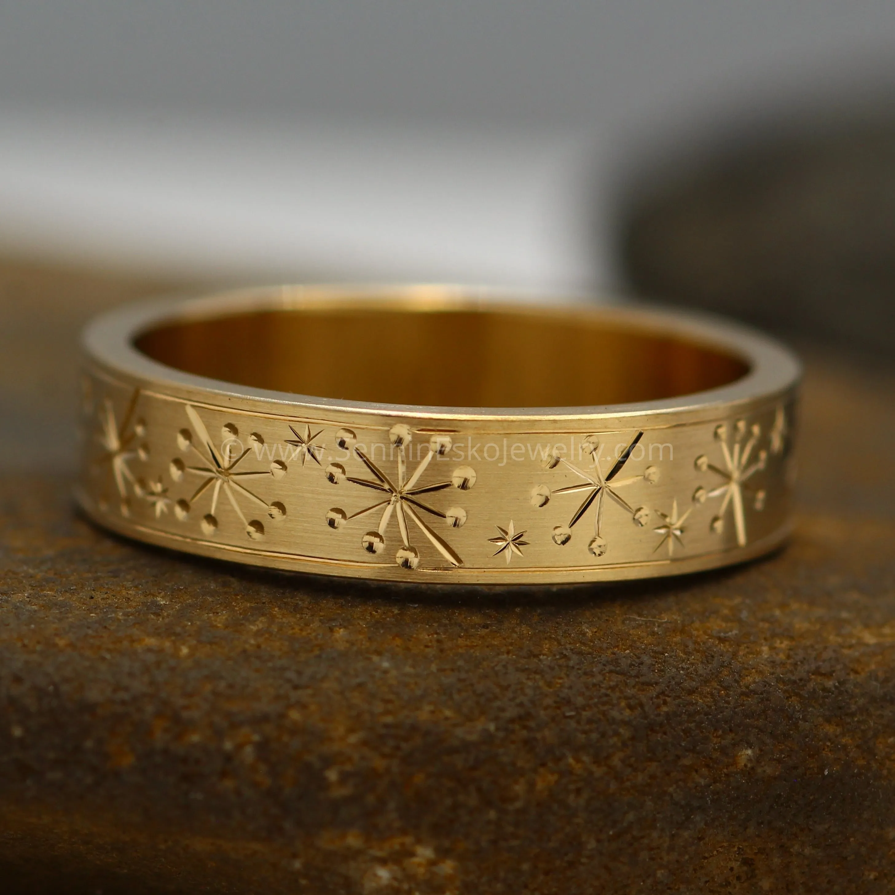 READY TO SHIP 5x1.2mm Dandelion and Stars Yellow Gold Ring Size 8.25 -  Bright Cut Engraved Band