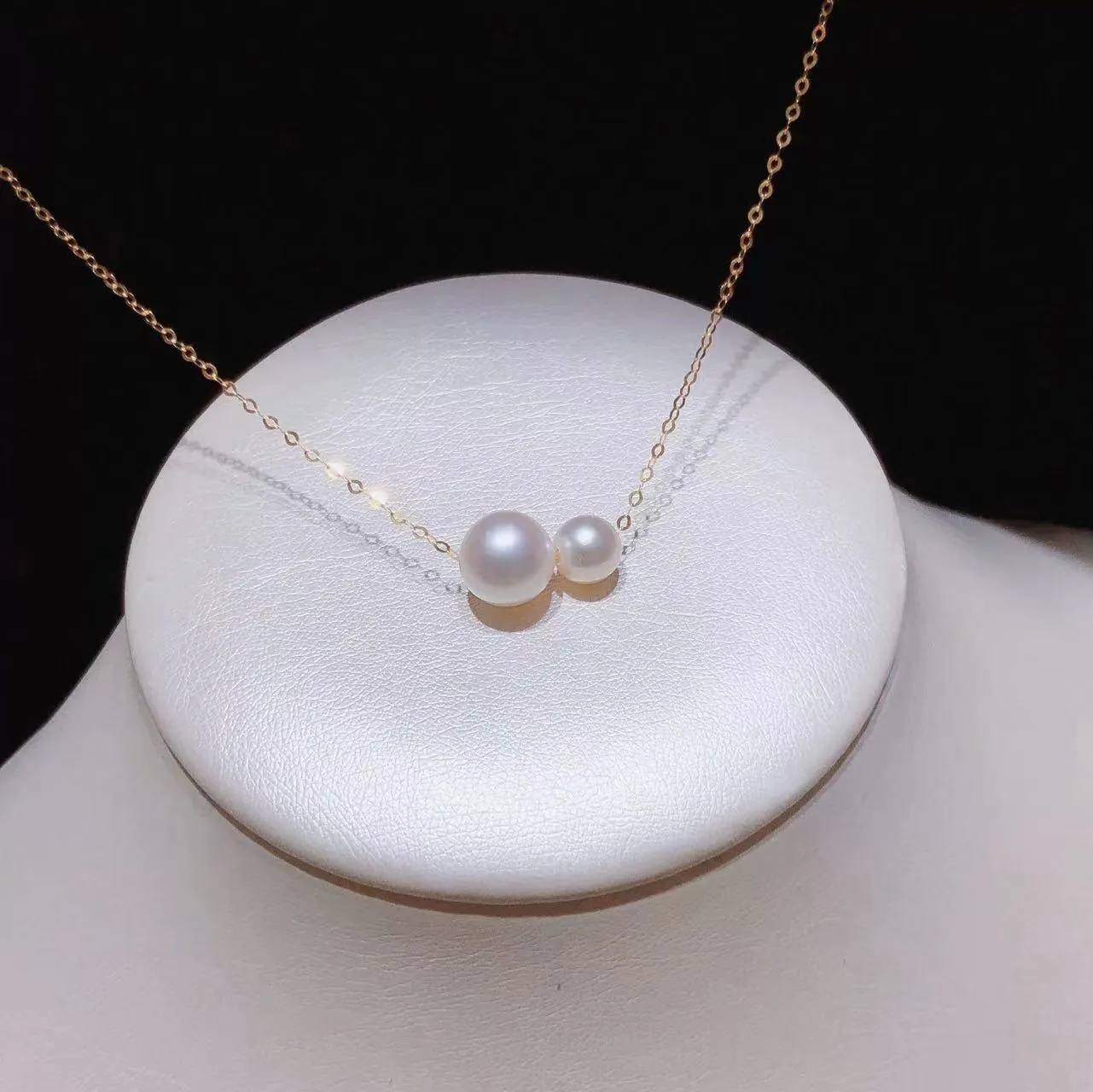 Sister Pearls Necklace 18K Gold