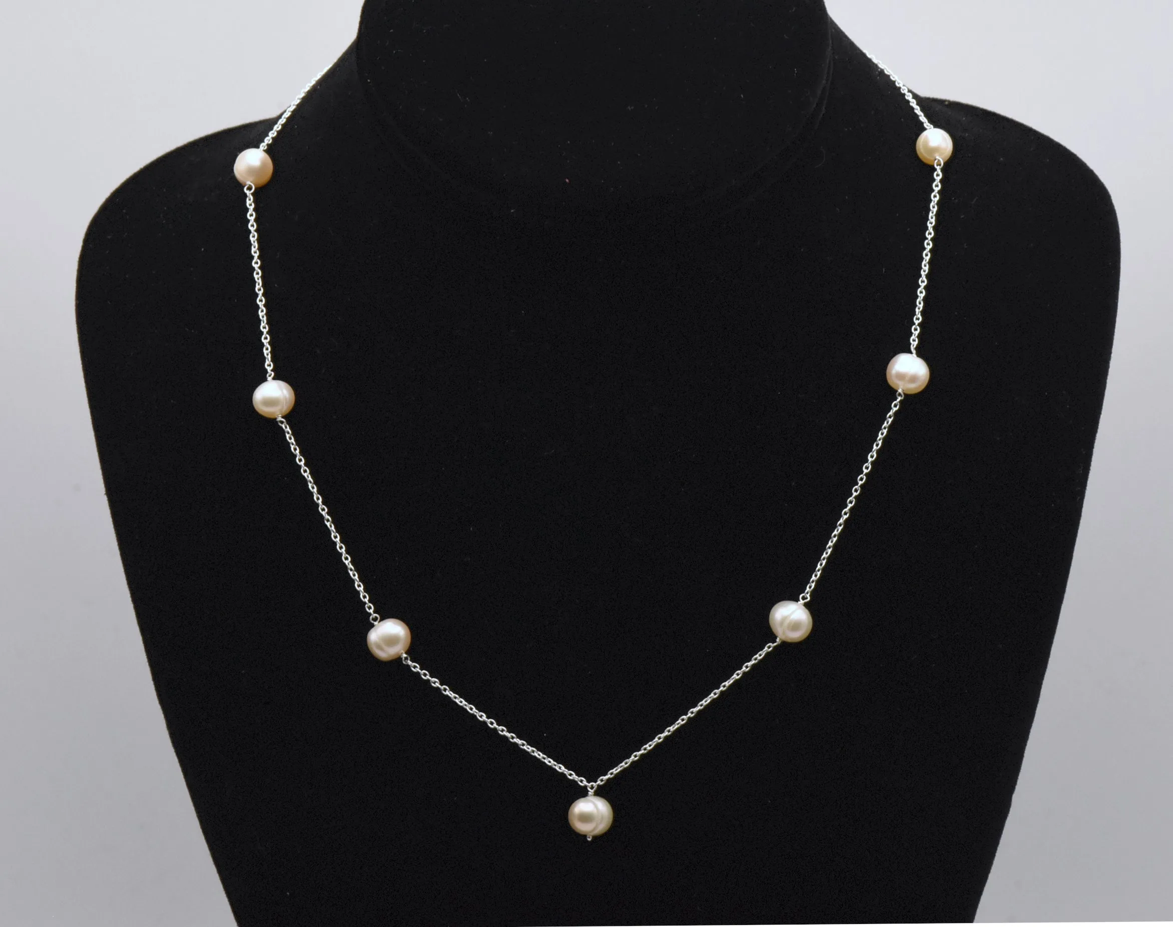 Sterling Silver Pearl Station Necklace - 18"