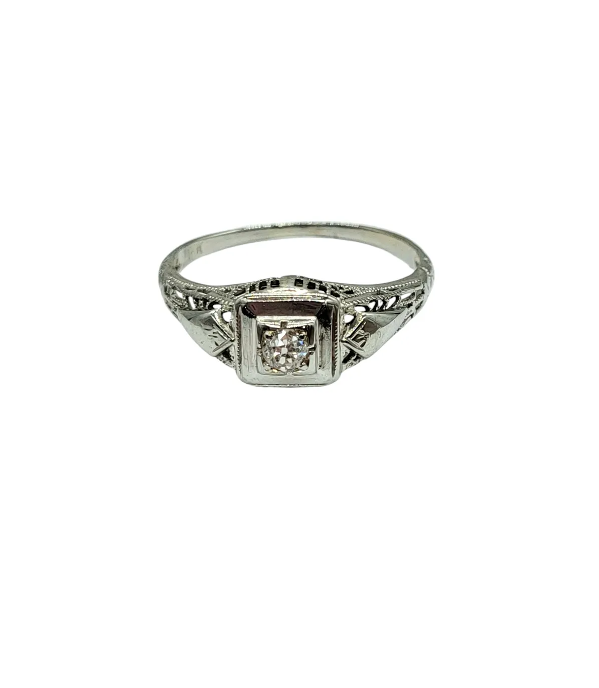 Vintage Art Deco Diamond Filigree Ring