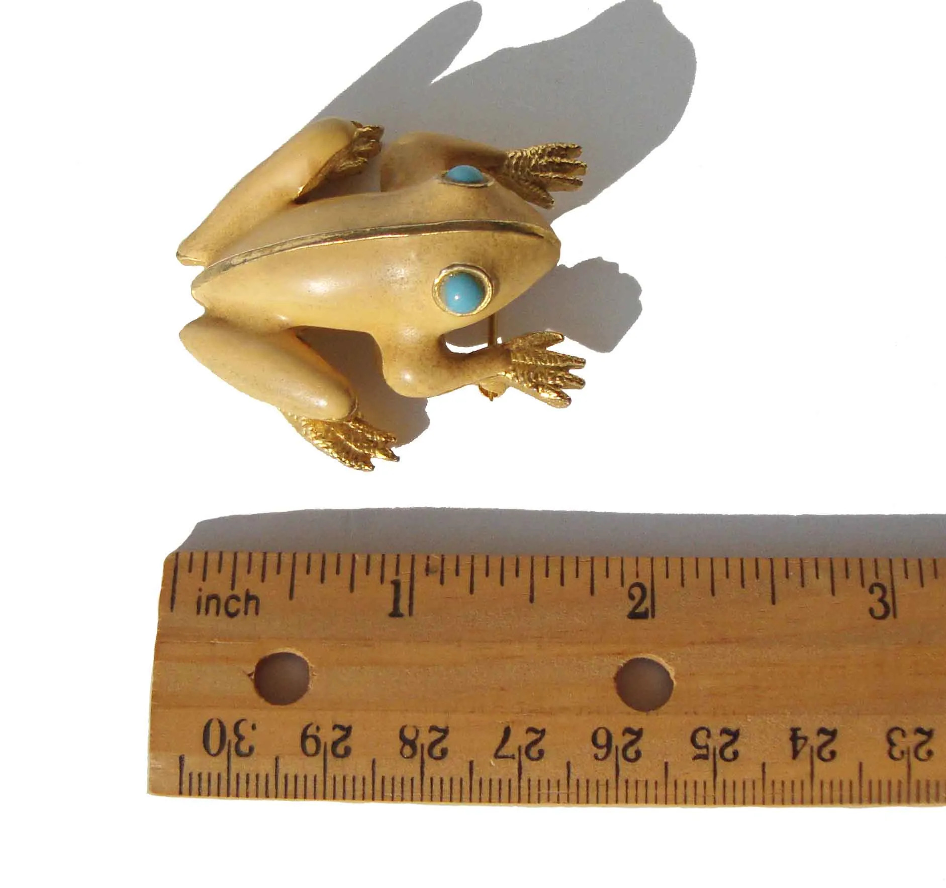 Vintage Frog Brooch Enameled Toad Novelty Pin