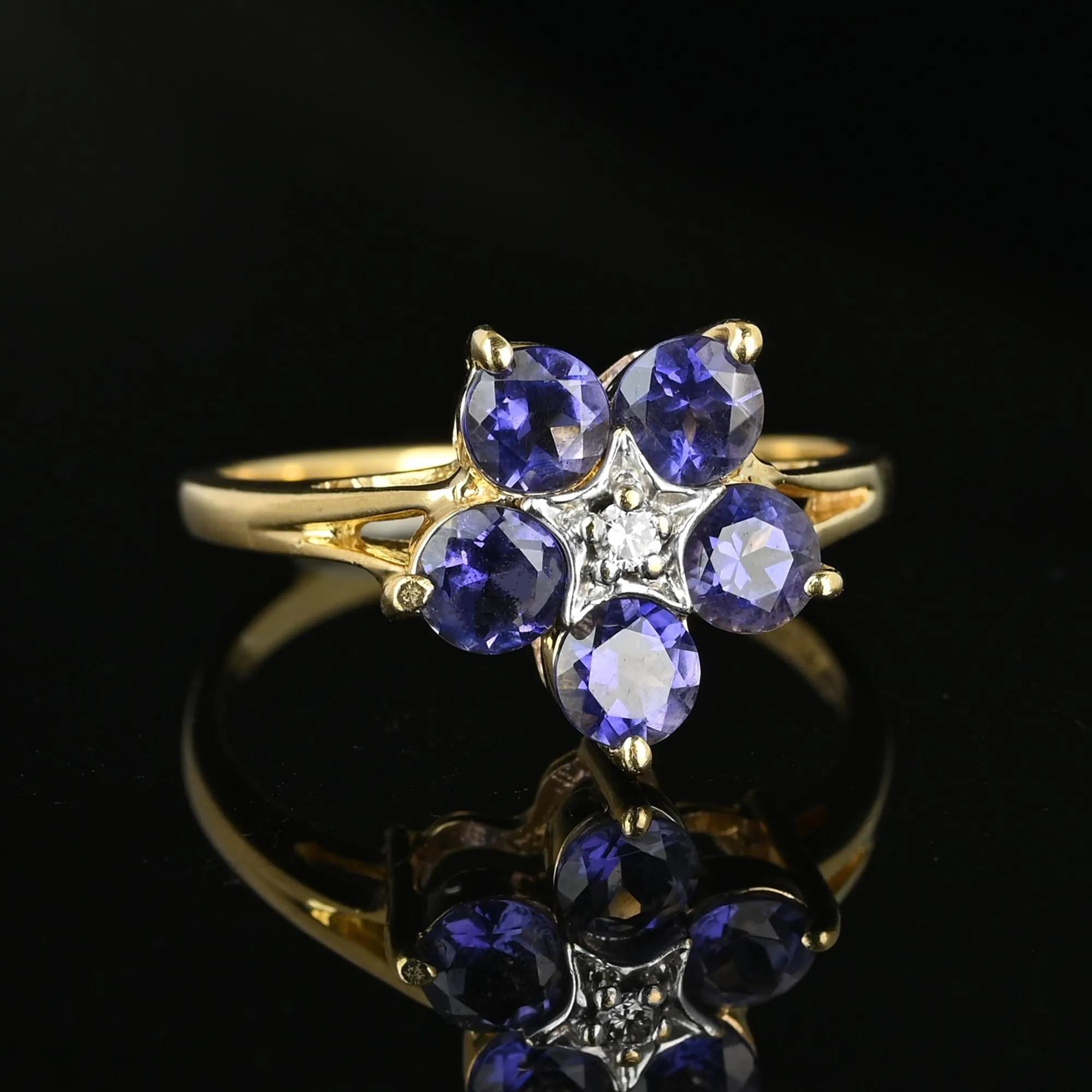 Vintage Gold Tanzanite Cluster Diamond Star Ring