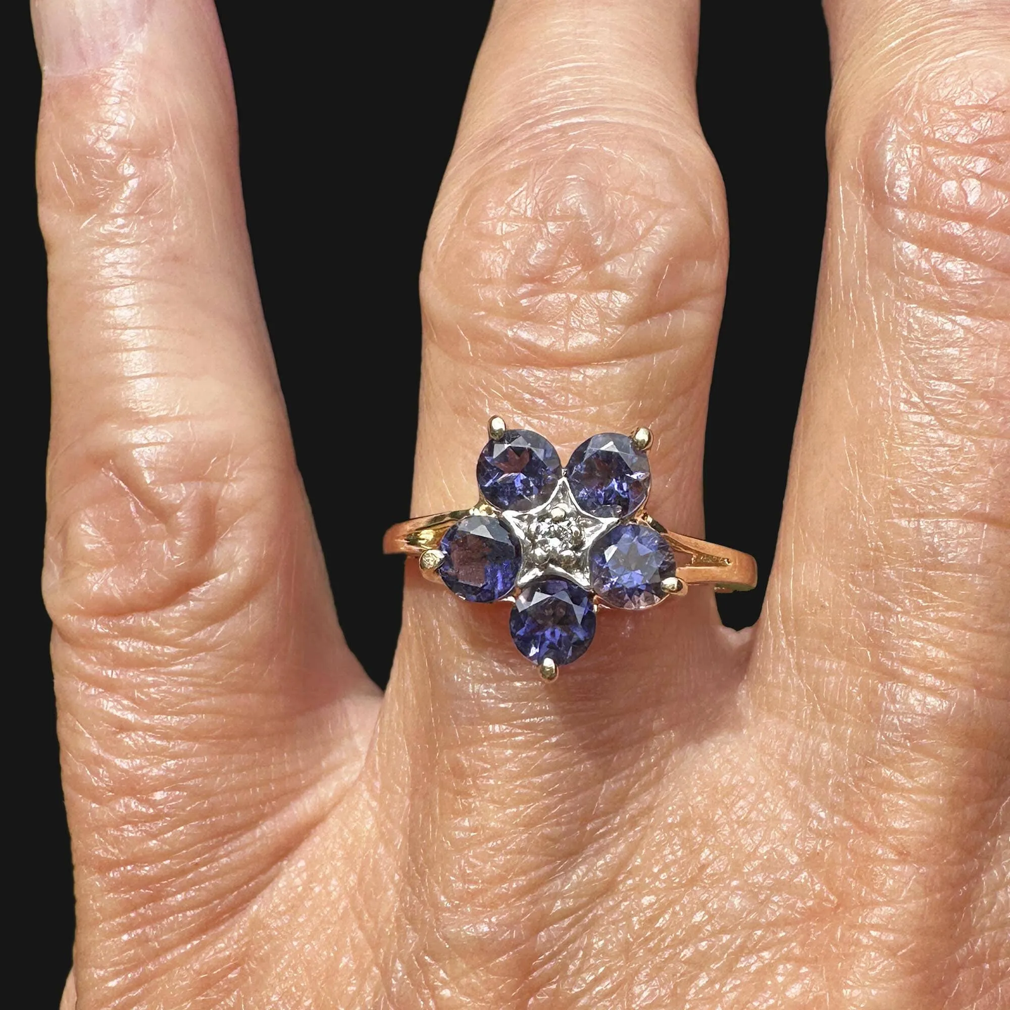 Vintage Gold Tanzanite Cluster Diamond Star Ring