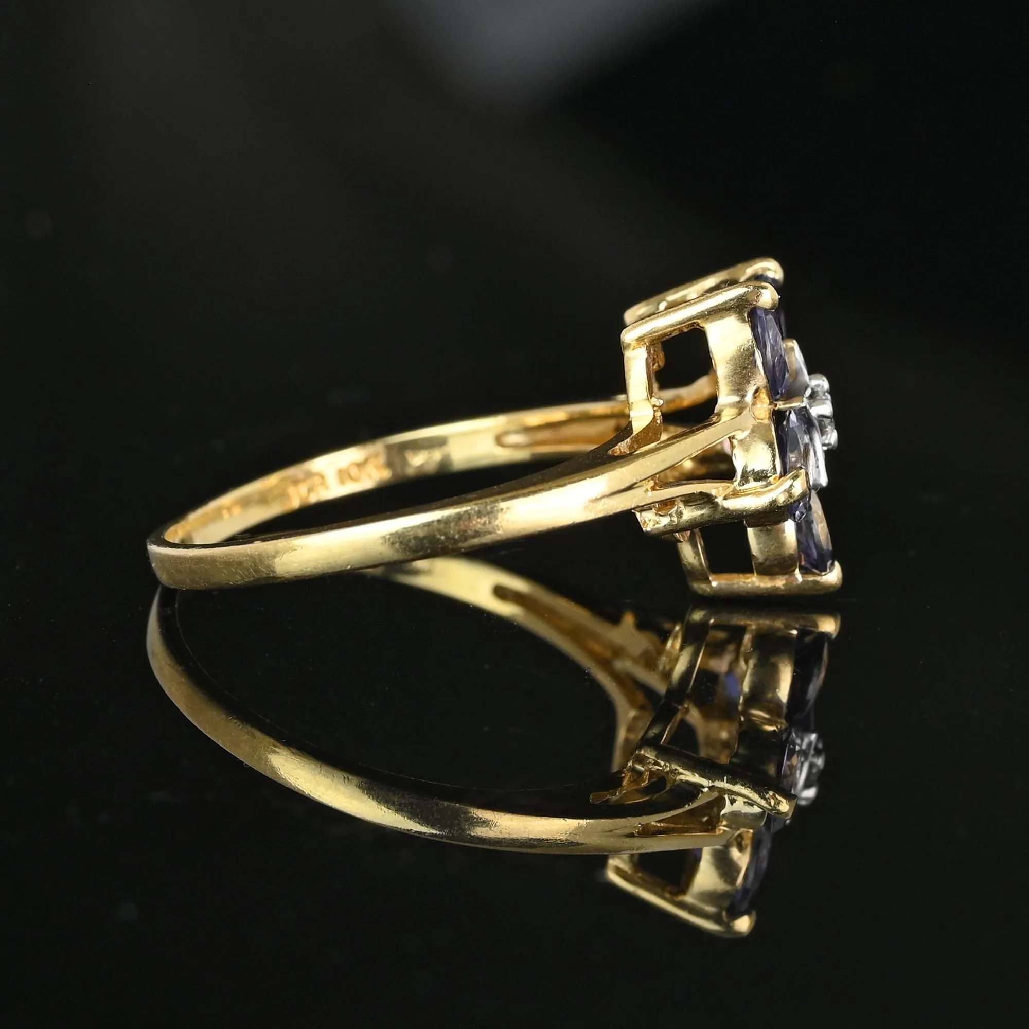 Vintage Gold Tanzanite Cluster Diamond Star Ring