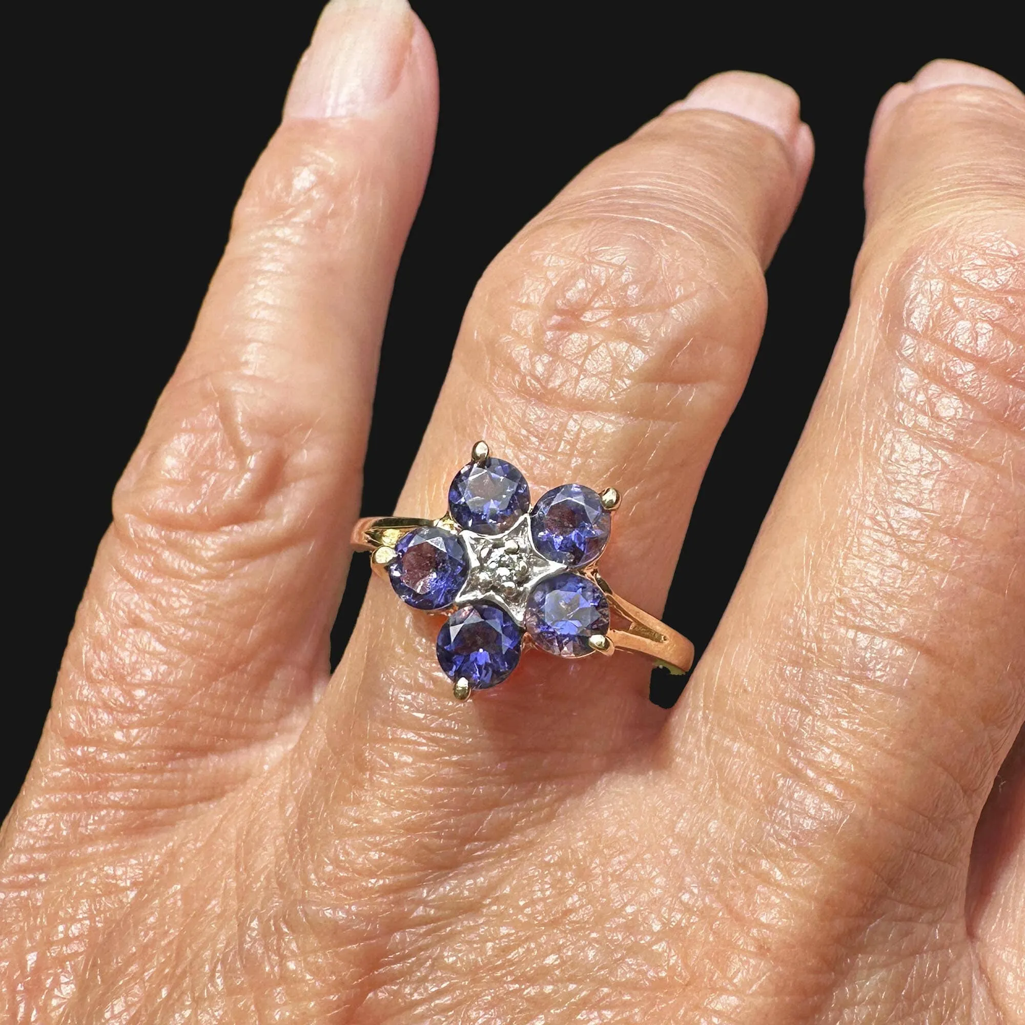 Vintage Gold Tanzanite Cluster Diamond Star Ring