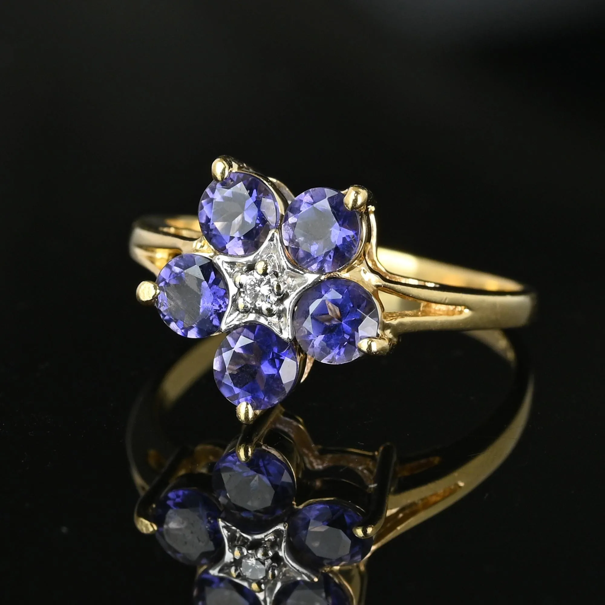 Vintage Gold Tanzanite Cluster Diamond Star Ring