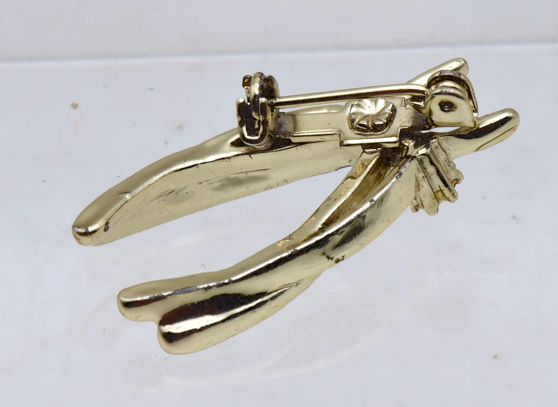 Vintage Gold Tone Double Wishbone Brooch