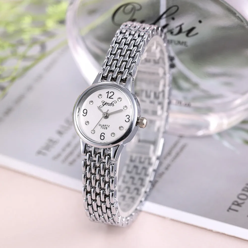 Women's Simple Alloy Set Watch Fashion Women's Watch Women's Quartz Watch One Piece