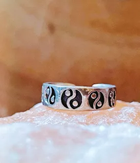 Ying Yang Sterling Silver Toe Ring